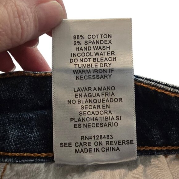 Uniq by Litz NWT Light Wash High Rise Raw Hem Flare Leg Jeans Sz 29 - Picture 9 of 9